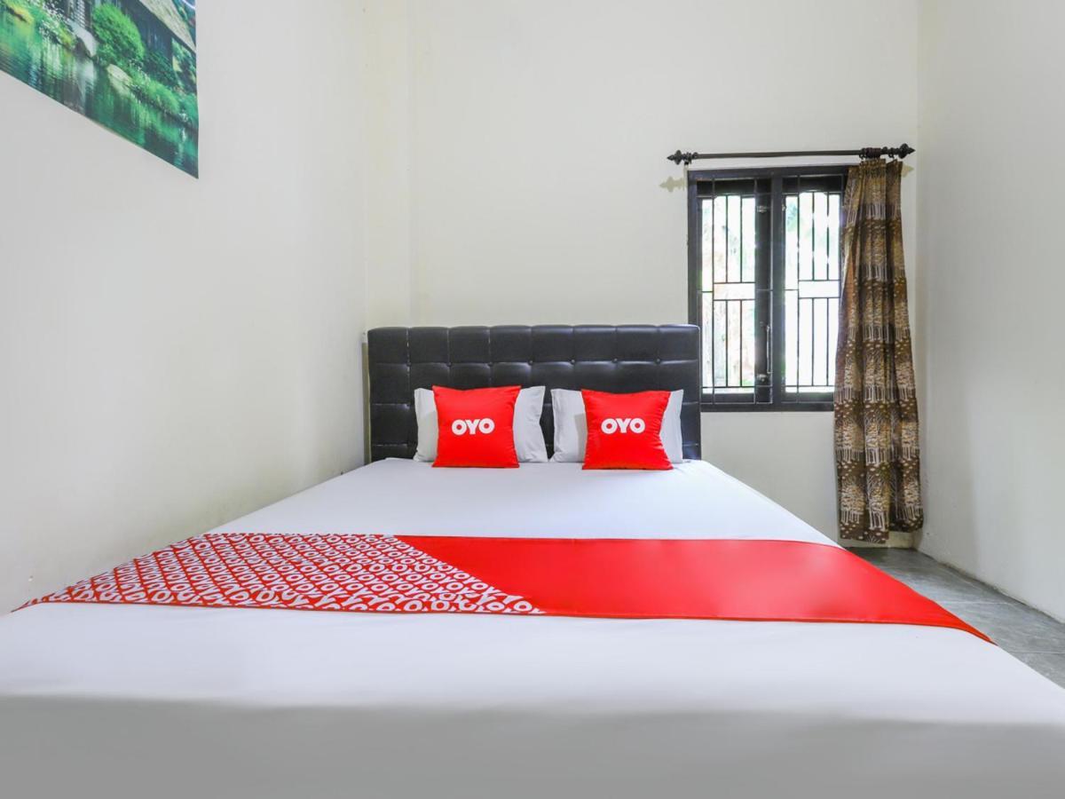 Hotel Oyo 3830 Dfarys Gh Syariah Balikpapan  Zewnętrze zdjęcie